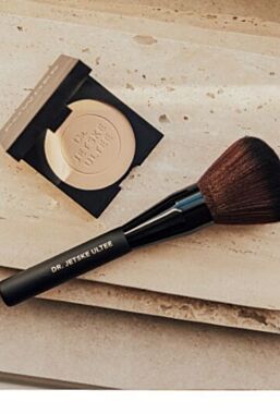 Brush & Powder Set